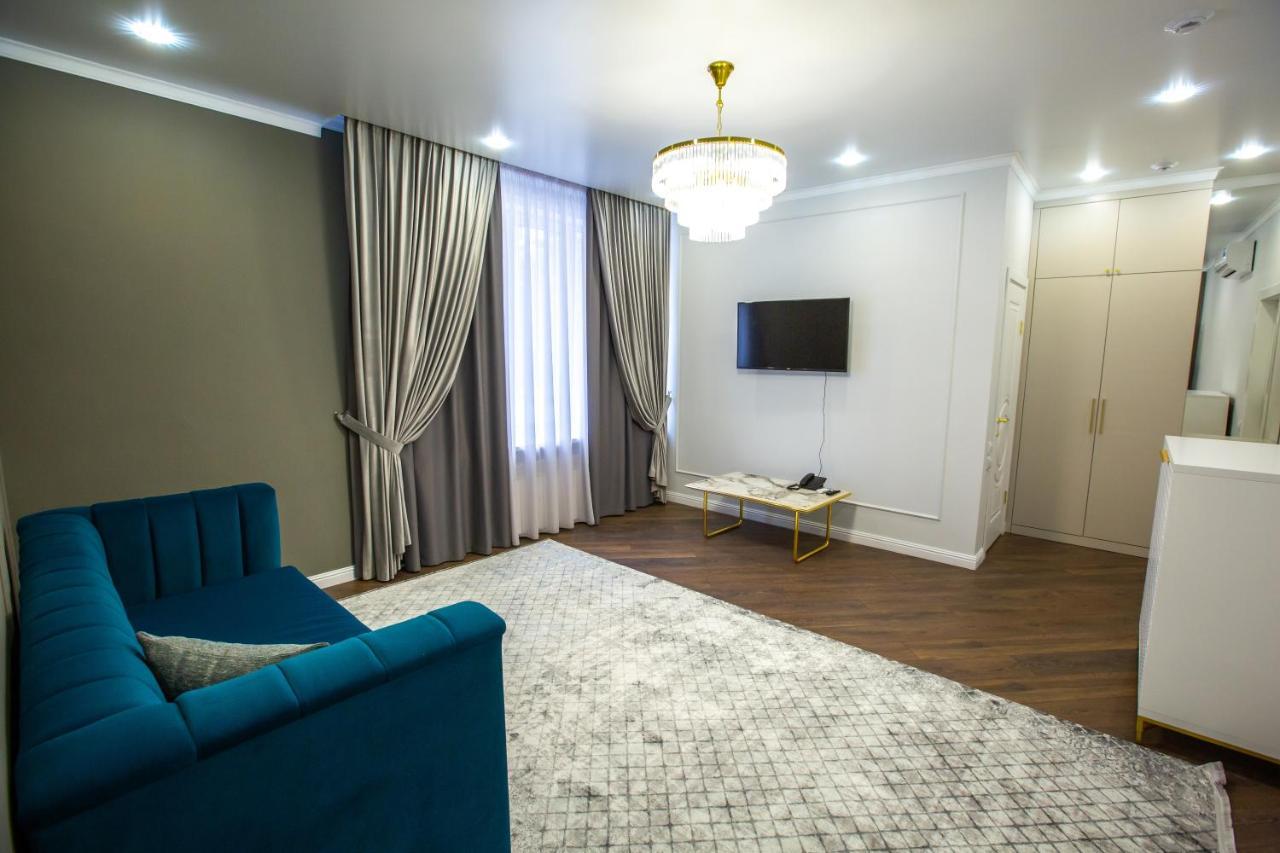 El-Tau Otel Ekibastuz Dış mekan fotoğraf